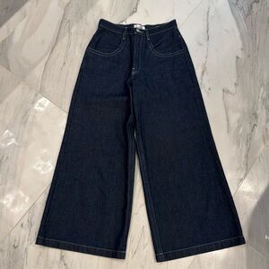 Frame “the Skater” jeans size 27